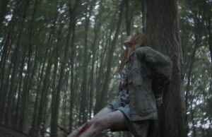 Os Estranhos: Capítulo 2 vê a estrela Madelaine Petsch sendo caçada… de novo